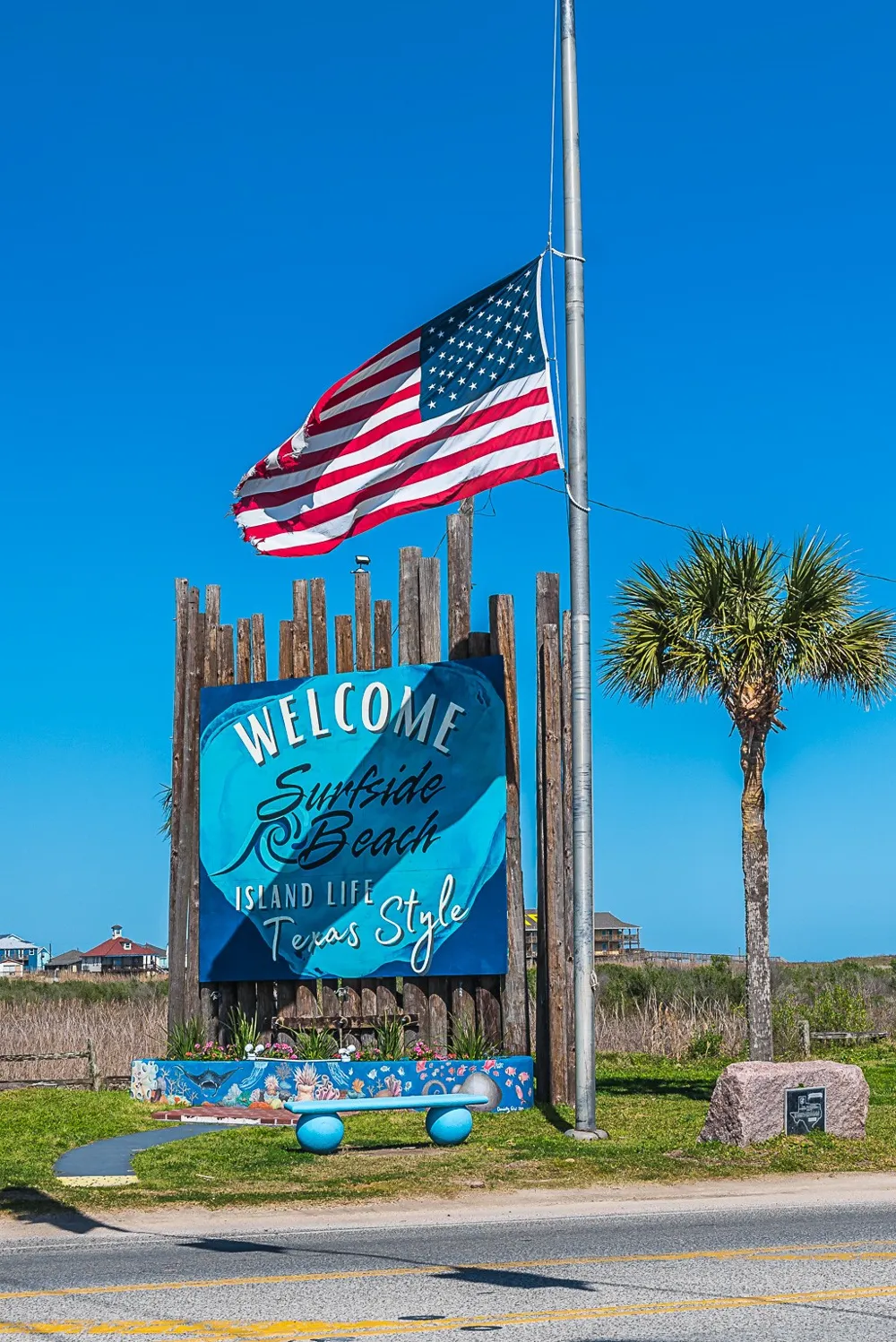 402 Seashell Drive Surfside Beach, TX 77541