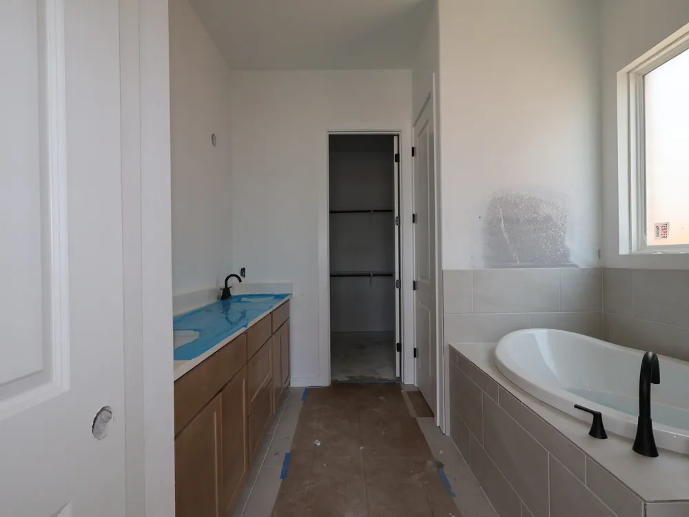 2313 Spokane Drive Leander, TX 78641