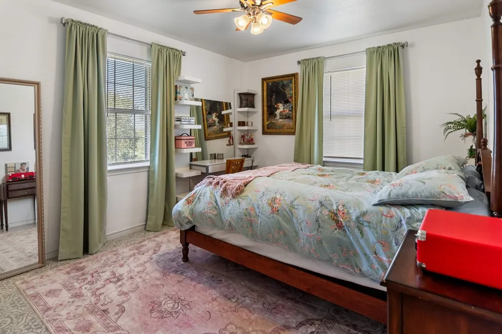 1310 McKinley Avenue Mason, TX 76856