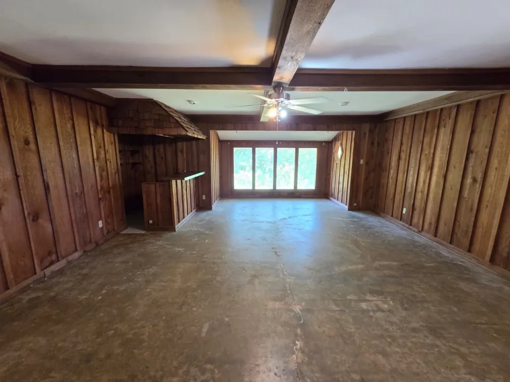 1092 An County Road 318 Frankston, TX 75763