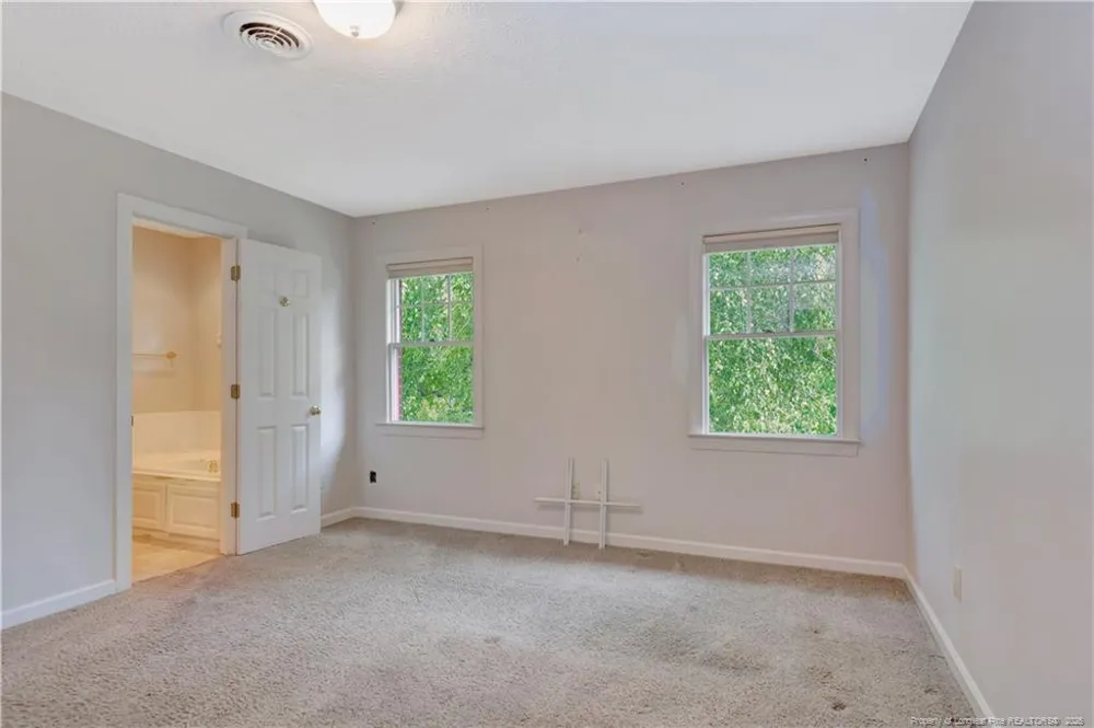 5008 Willow Oak Drive Lumberton, NC 28358