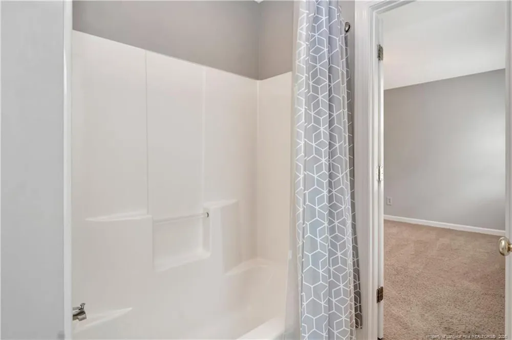 5008 Willow Oak Drive Lumberton, NC 28358