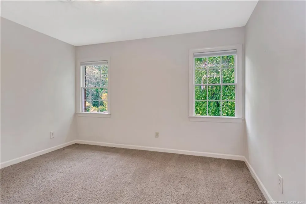5008 Willow Oak Drive Lumberton, NC 28358