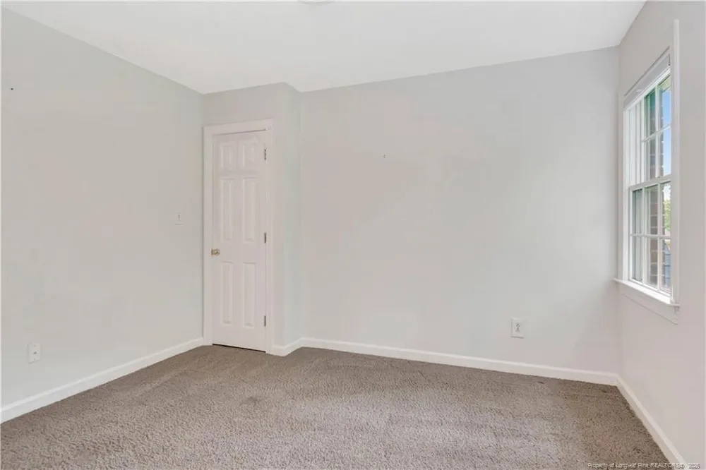 5008 Willow Oak Drive Lumberton, NC 28358
