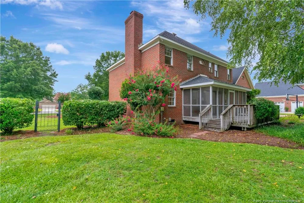 5008 Willow Oak Drive Lumberton, NC 28358