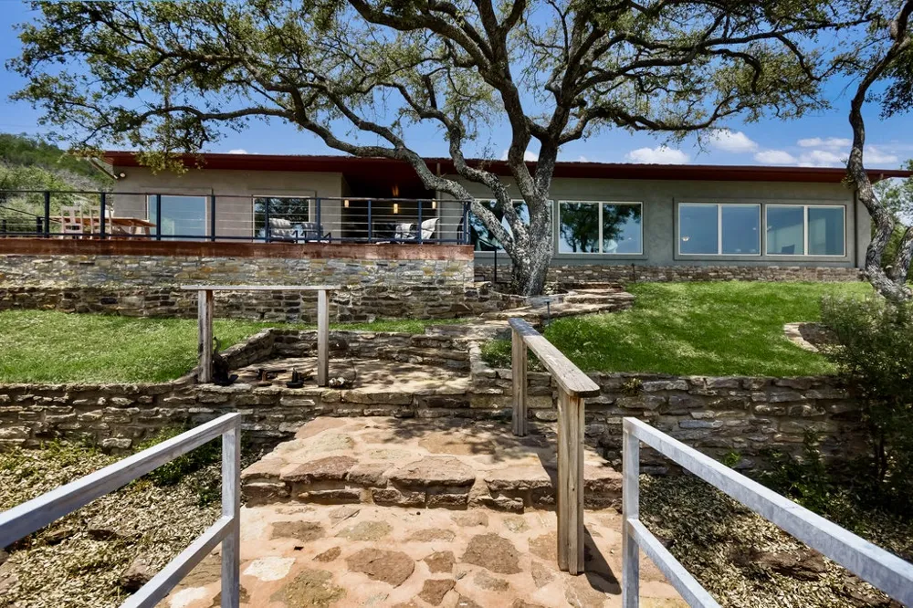 517 WATERWAY LANE Burnet, TX 78611