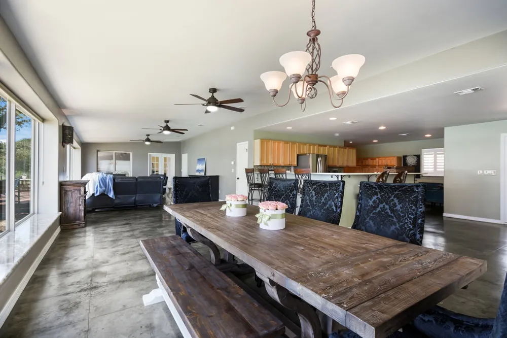 517 WATERWAY LANE Burnet, TX 78611