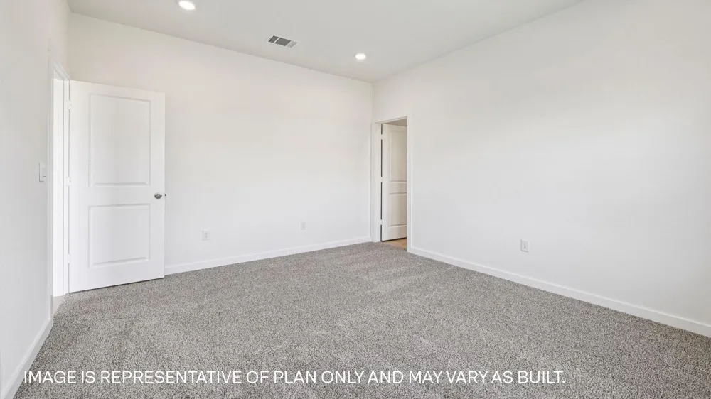 7004 Frog Pond Bend Del Valle, TX 78617