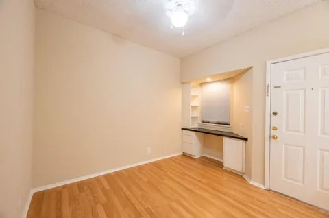 2818 Nueces Street #213