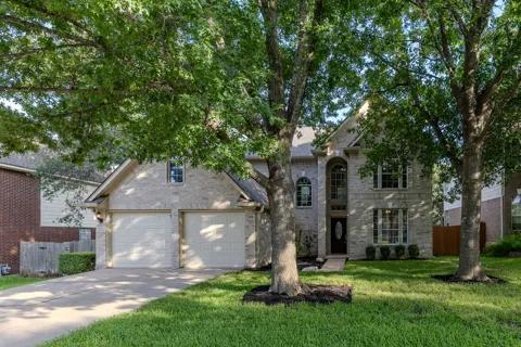 2021 Woodglen Drive