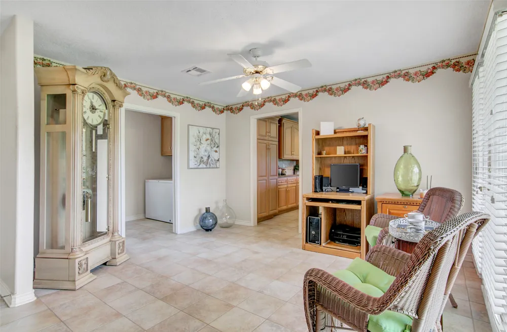 6483 Jade Avenue Port Arthur, TX 77640