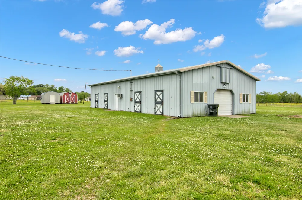 6483 Jade Avenue Port Arthur, TX 77640