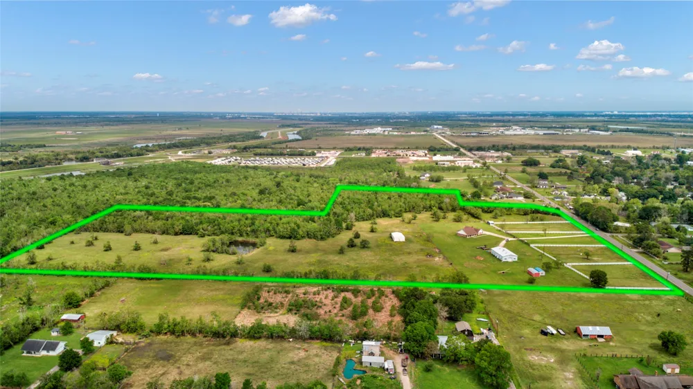 6483 Jade Avenue Port Arthur, TX 77640