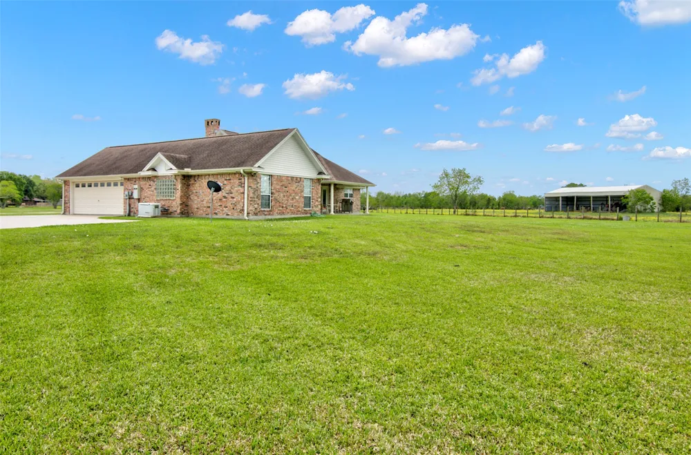 6483 Jade Avenue Port Arthur, TX 77640