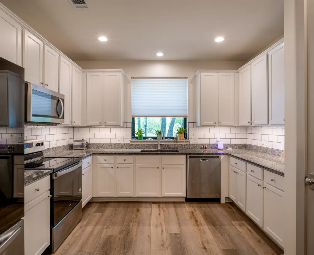 638 Oak Lane Cottonwood Shores, TX 78657