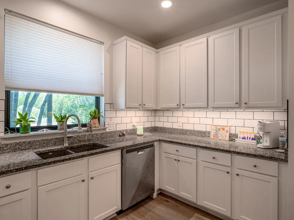 638 Oak Lane Cottonwood Shores, TX 78657