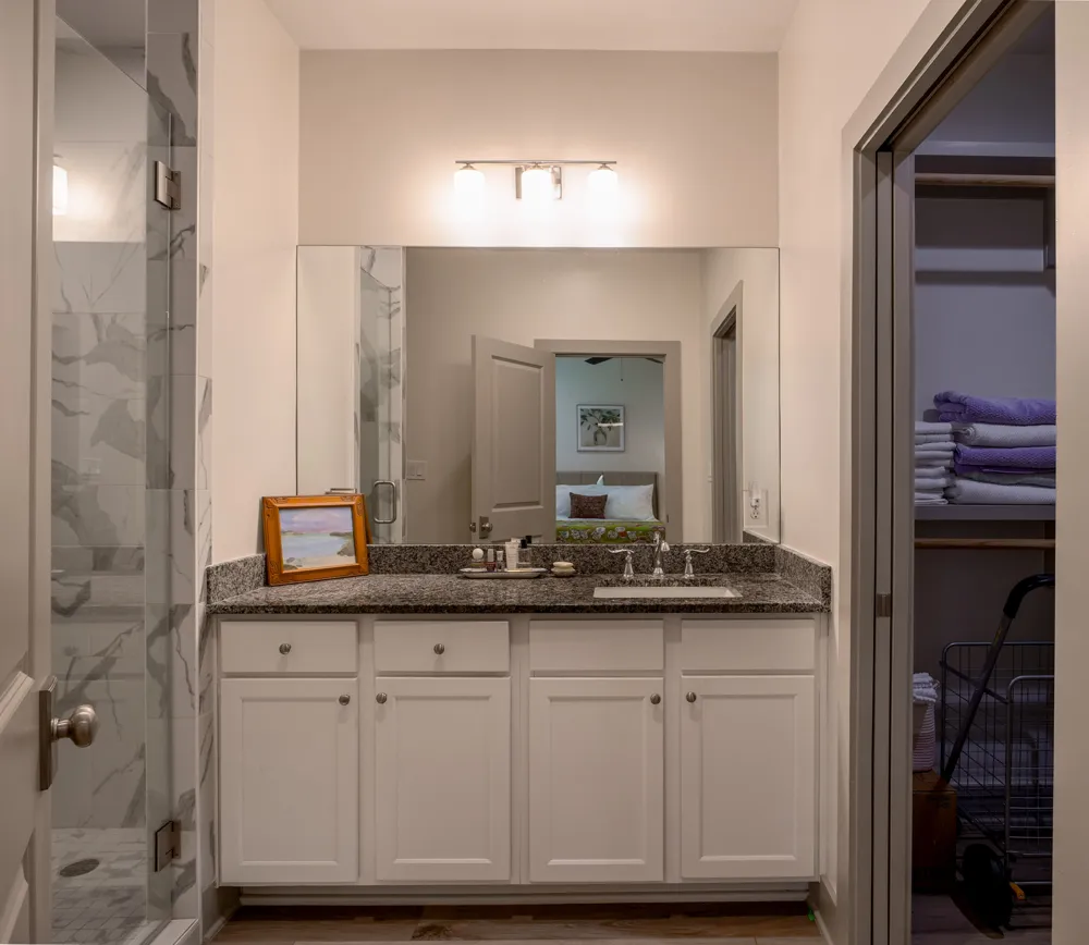 638 Oak Lane Cottonwood Shores, TX 78657
