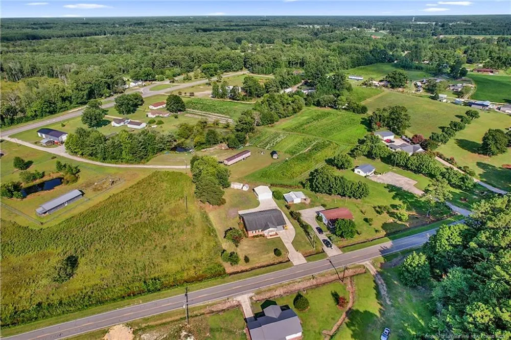 221 Old Baker Road Maxton, NC 28364