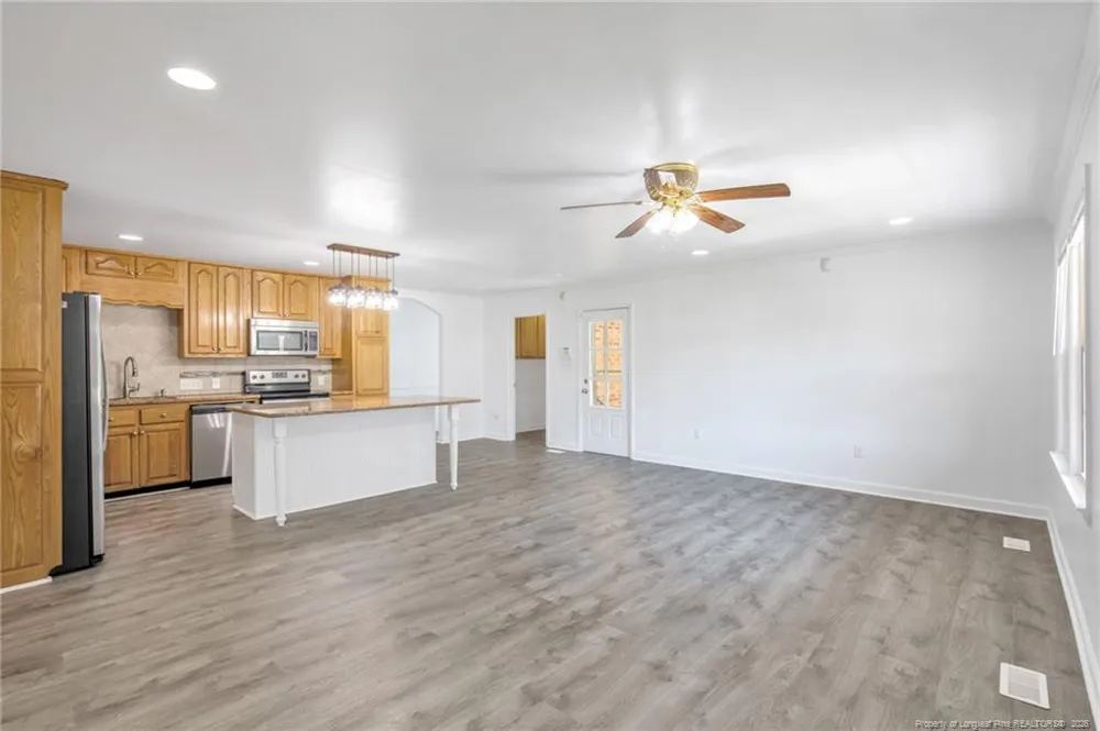 221 Old Baker Road Maxton, NC 28364
