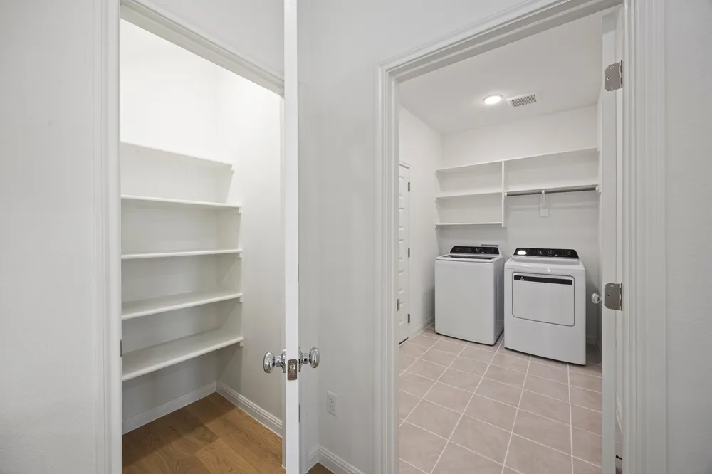 177 Hornet Street Elgin, TX 78621