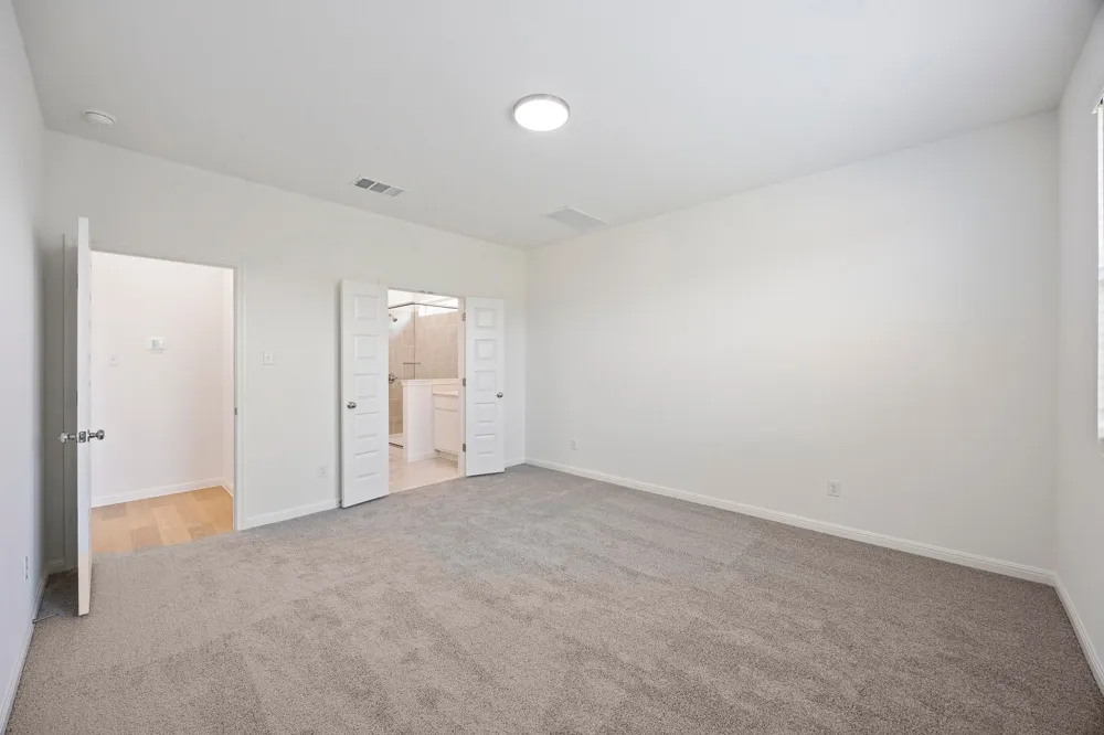 177 Hornet Street Elgin, TX 78621
