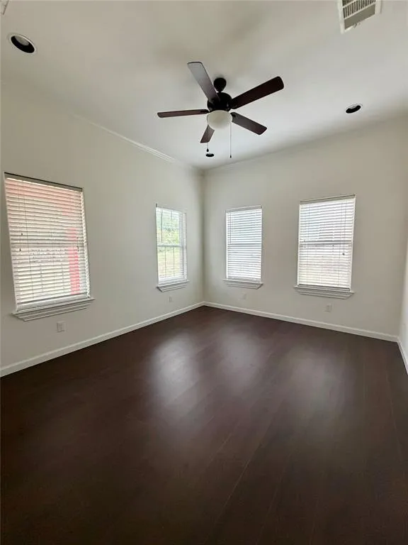 398 Mesa Drive #D Del Valle, TX 78617