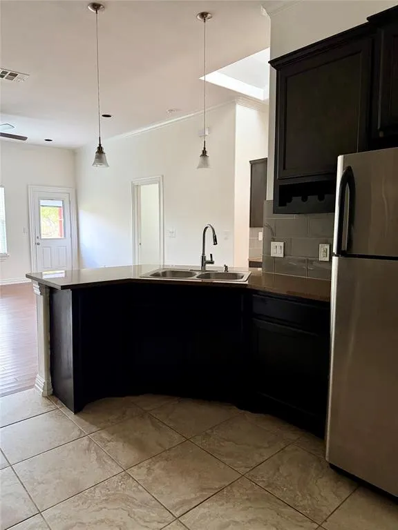 398 Mesa Drive #D Del Valle, TX 78617