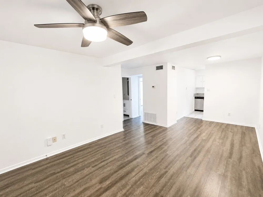 2021 Bluebonnet Lane #106 Austin, TX 78704