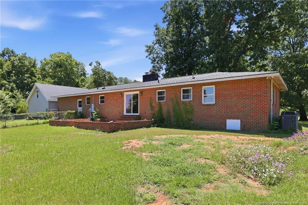 327 NC 24 Cameron, NC 28326