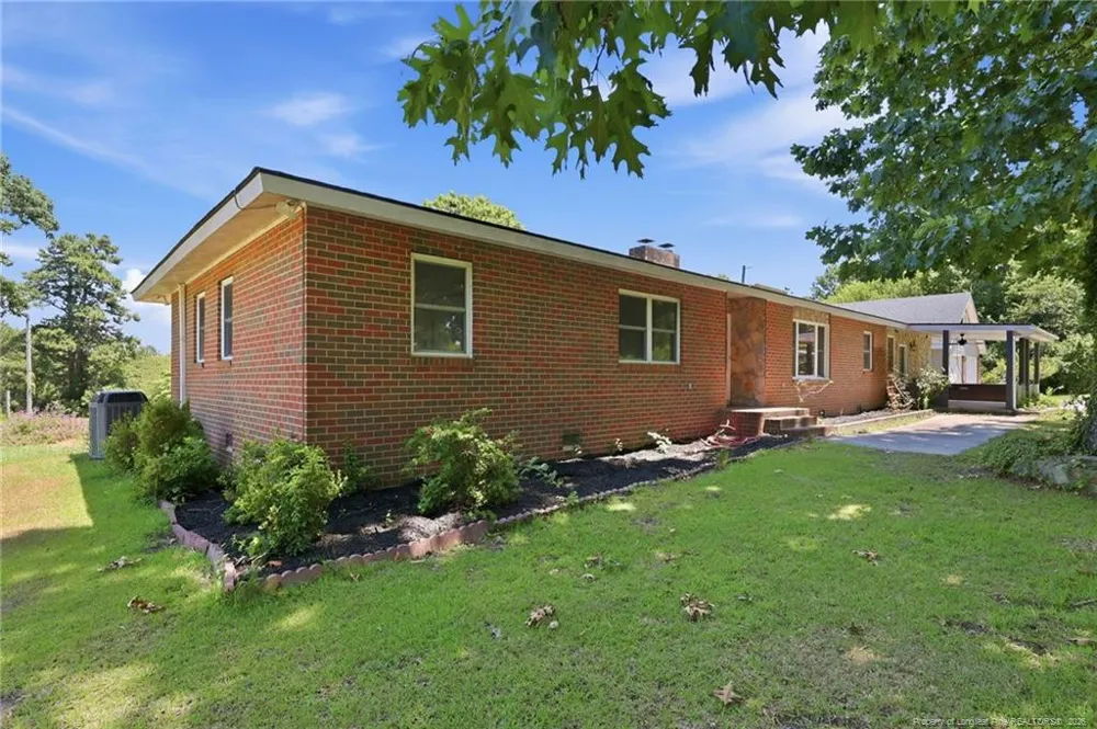 327 NC 24 Cameron, NC 28326