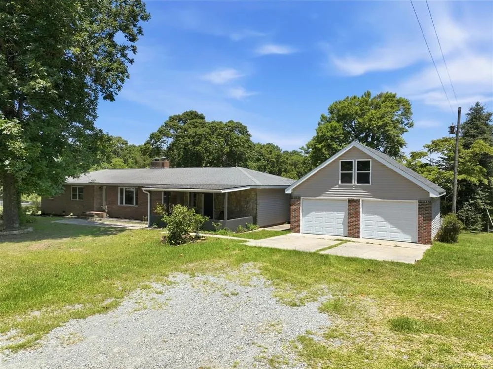 327 NC 24 Cameron, NC 28326
