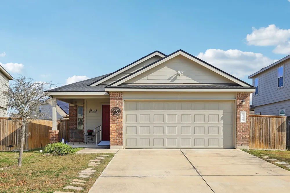 524 Shimek Street #15A Jarrell, TX 76537