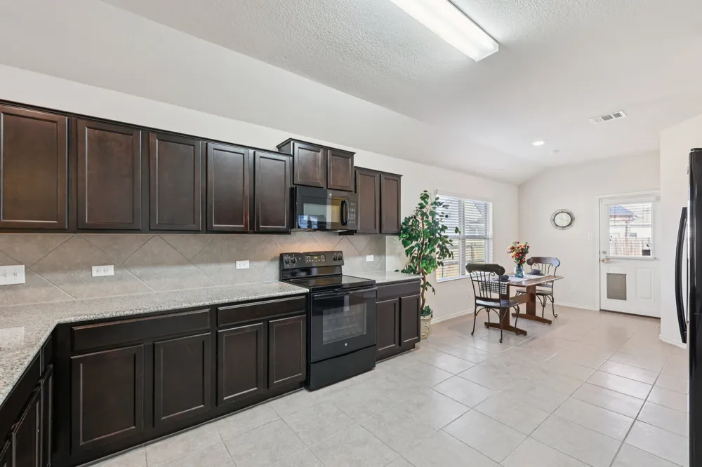 524 Shimek Street #15A Jarrell, TX 76537