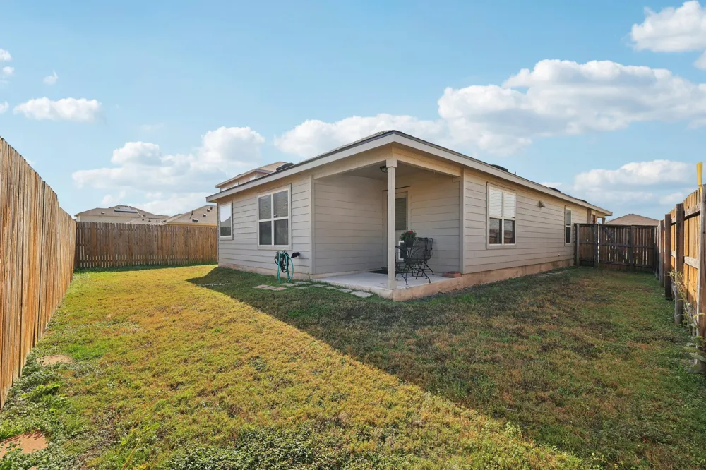 524 Shimek Street #15A Jarrell, TX 76537