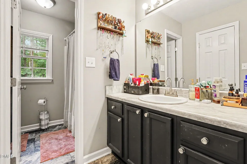226 Shawnee Drive Louisburg, NC 27549