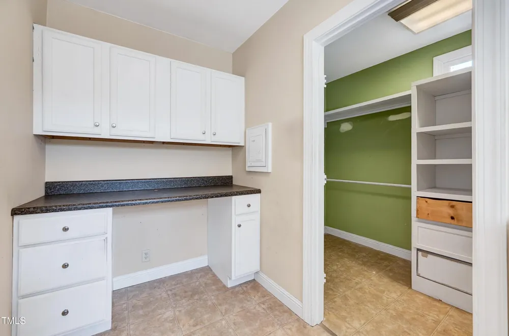 300 E 2nd Street Kenly, NC 27542