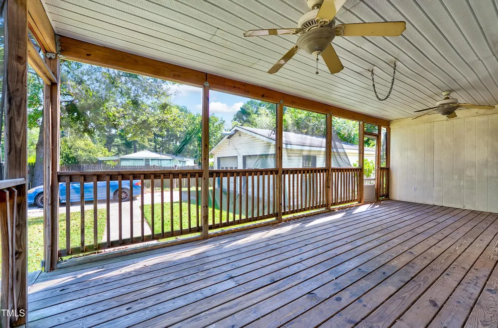300 E 2nd Street Kenly, NC 27542