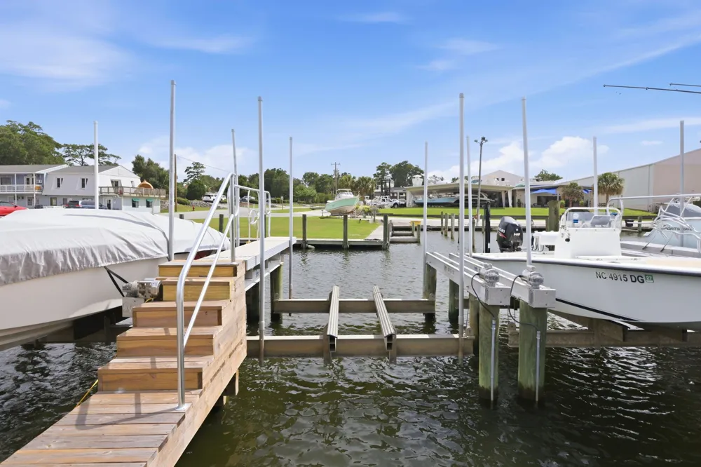 4425 Arendell Street #101 Morehead City, NC 28557