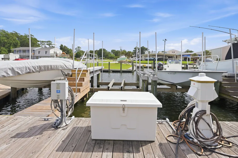 4425 Arendell Street #101 Morehead City, NC 28557