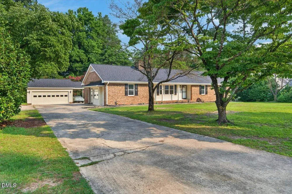 201 Ashby Lane Goldsboro, NC 27530