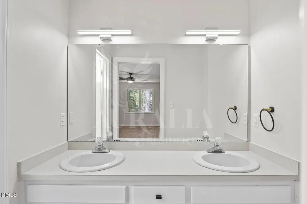 623 Elmwood Court Wake Forest, NC 27587