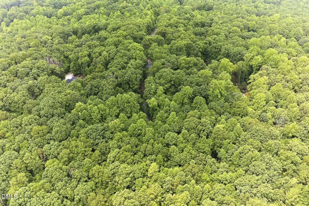 748 Valley Lane Pittsboro, NC 27312