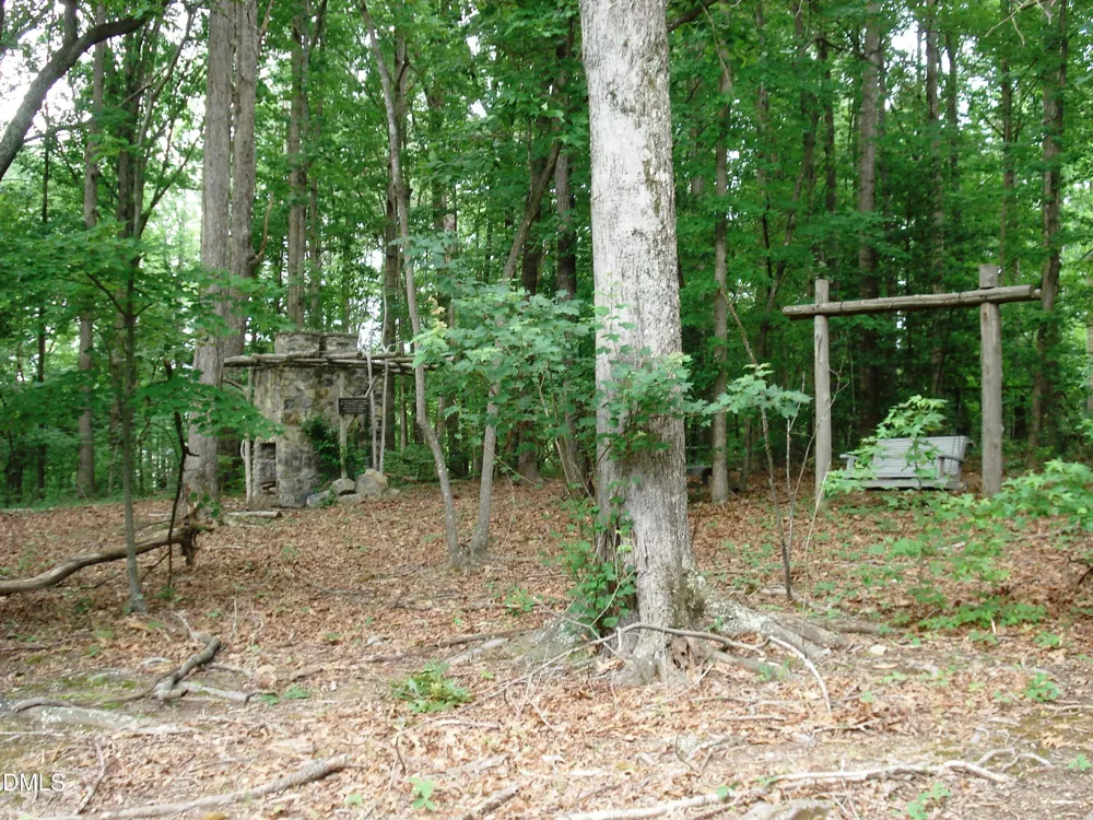 748 Valley Lane Pittsboro, NC 27312