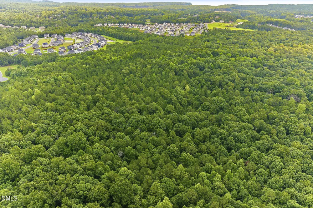 748 Valley Lane Pittsboro, NC 27312