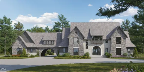 748 Valley Lane