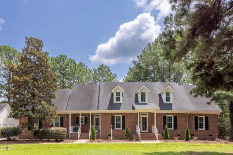 4705 Carolton Drive