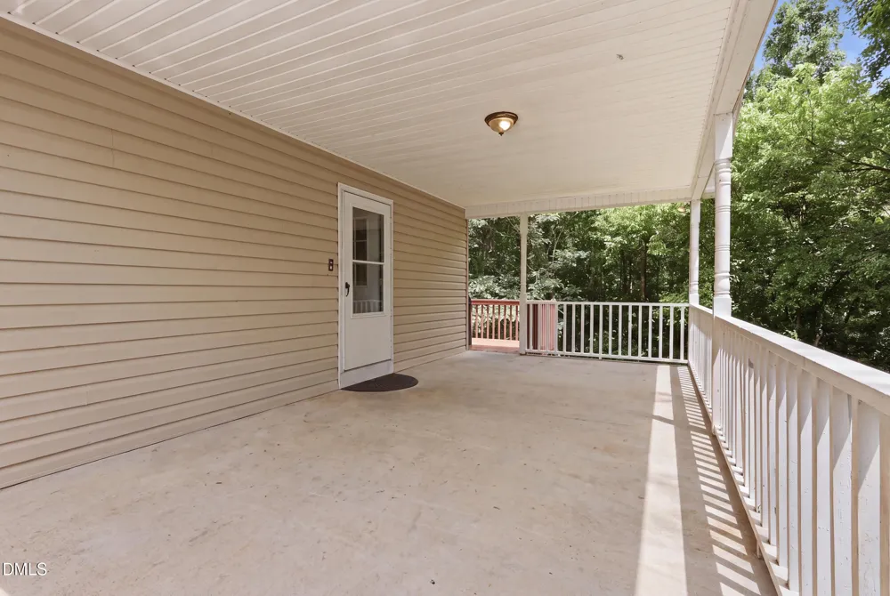 106 Arlington Avenue Jonesville, NC 28642