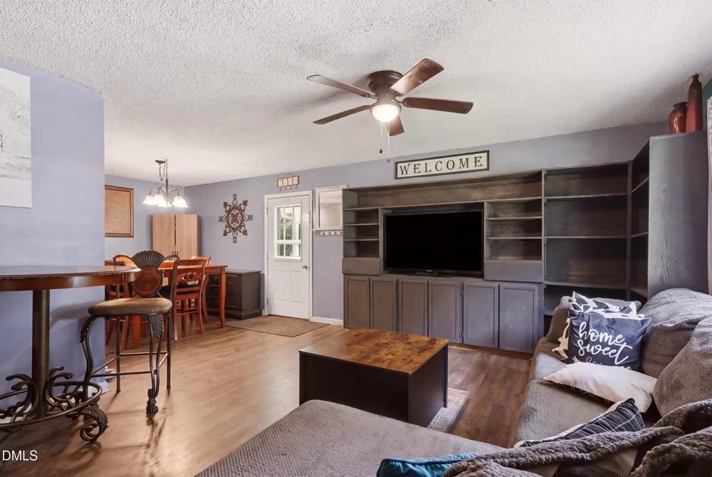 106 Arlington Avenue Jonesville, NC 28642