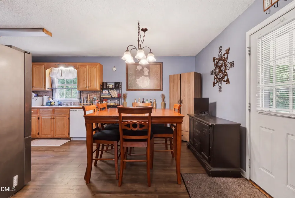 106 Arlington Avenue Jonesville, NC 28642