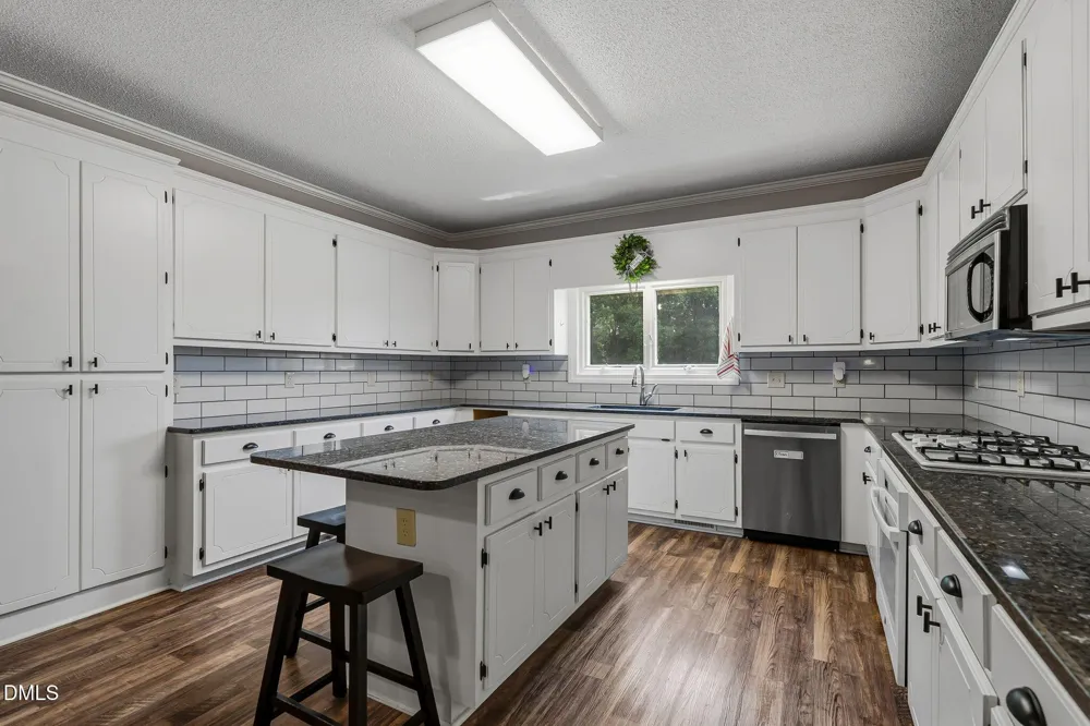 1978 W Castalia Road Nashville, NC 27856